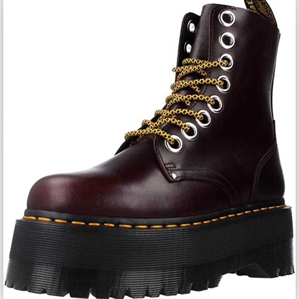 Dr. Martens Jadon Max Boots